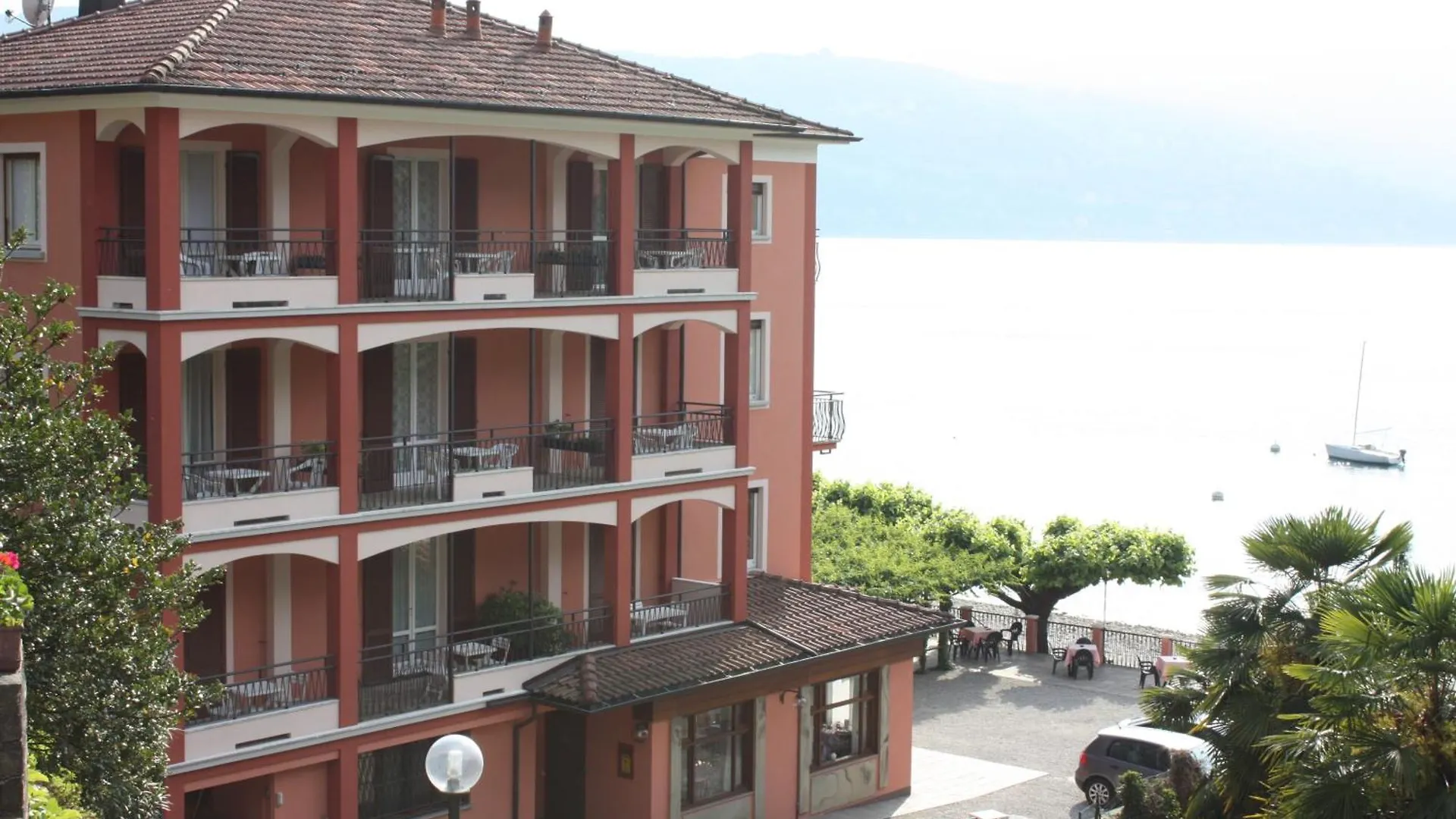 Albergo Riva Reno Di Leggiuno