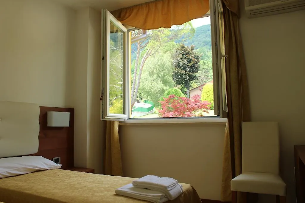 Hotel Albergo Riva Reno Di Leggiuno