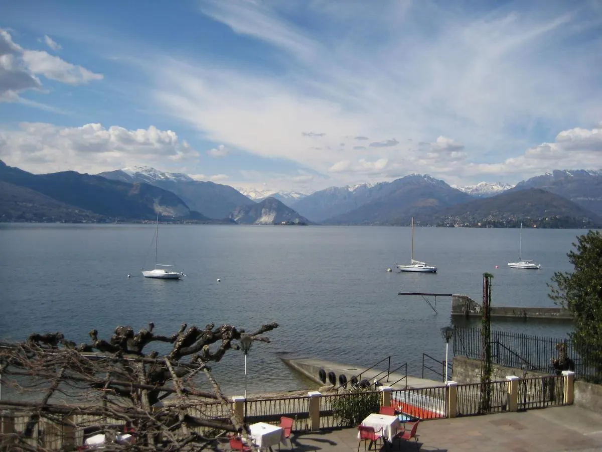 Albergo Riva Reno Di Leggiuno Hotel